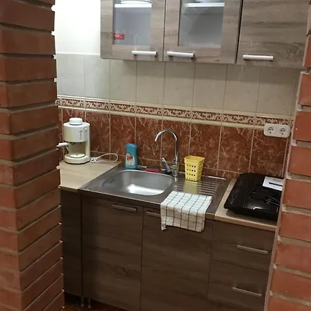 Tahiti Apartman *