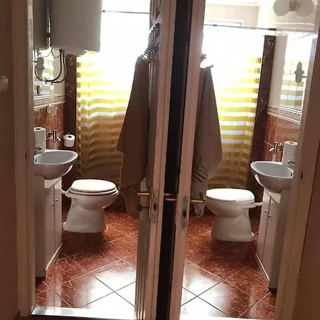 Apartment Tahiti Apartman Hajduszoboszlo