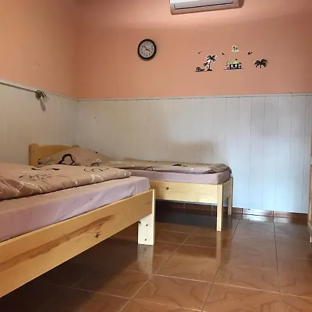 Tahiti Apartman Hajduszoboszlo