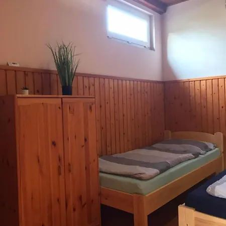 Tahiti Apartman * Hajduszoboszlo