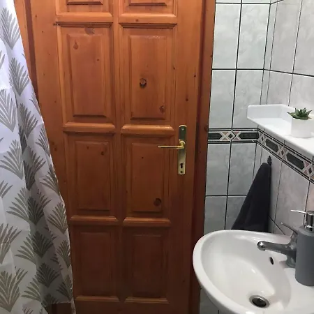Tahiti Apartman Apartment *